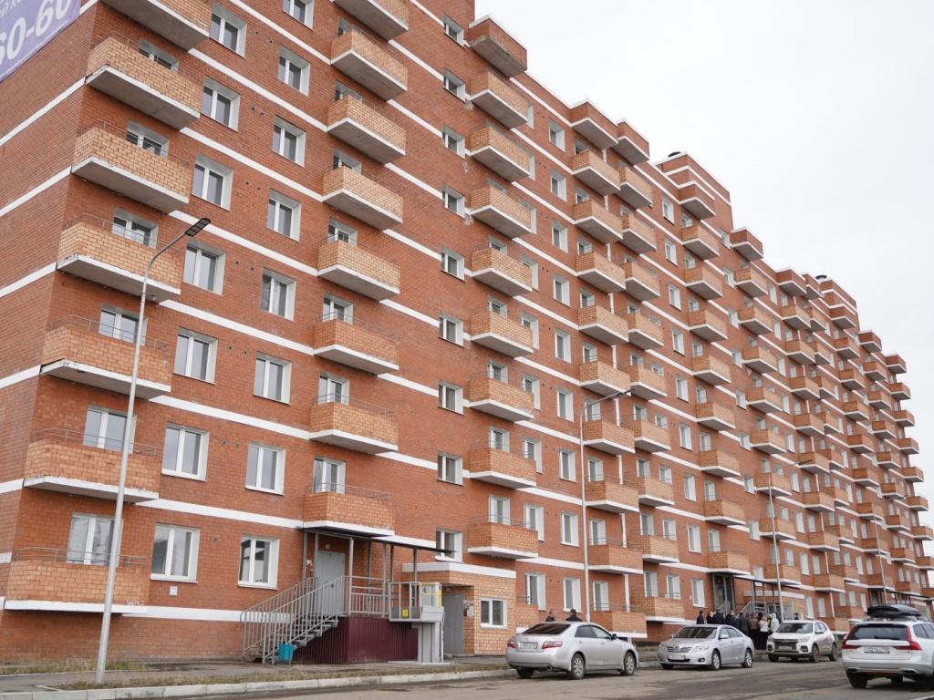 В Иркутской области еще 124 человека из числа детей-сирот получат соцвыплату на приобретение жилья