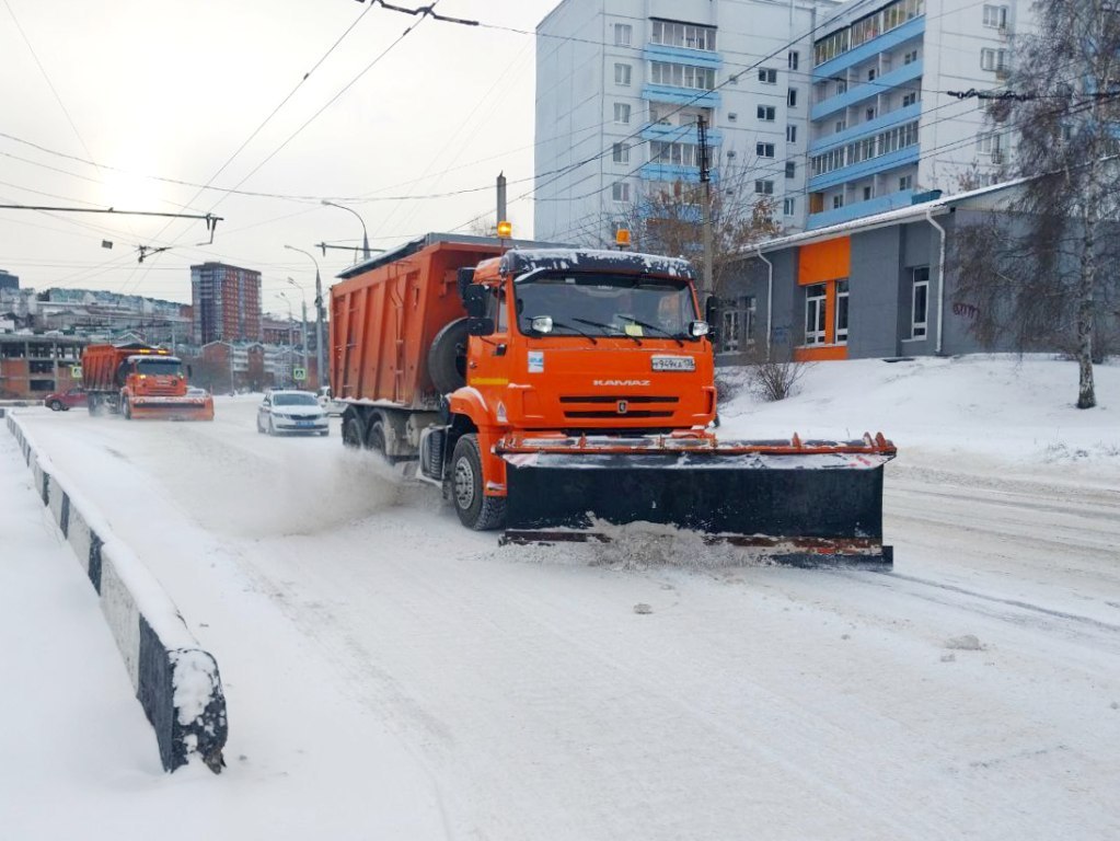 В Иркутске выпал снег