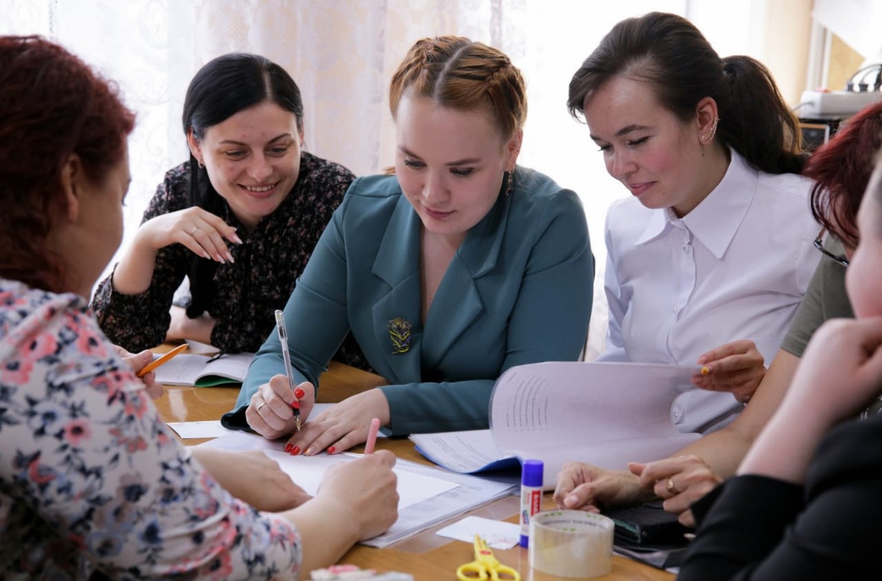 Родительские комитеты четырех школ Приангарья получат премии в конкурсе инициатив родительских сообществ