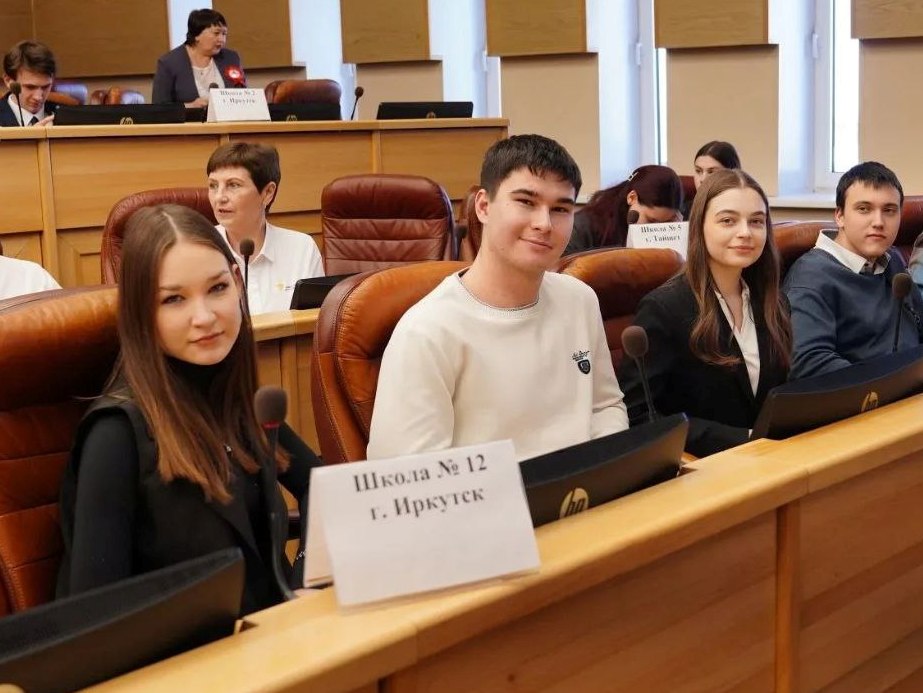 shkola12 patrioticheskoe ai