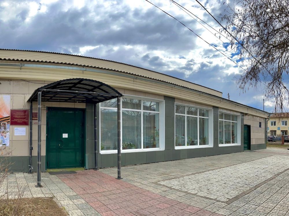 В Досуговом центре поселка Еланцы проведут реконструкцию кинозала