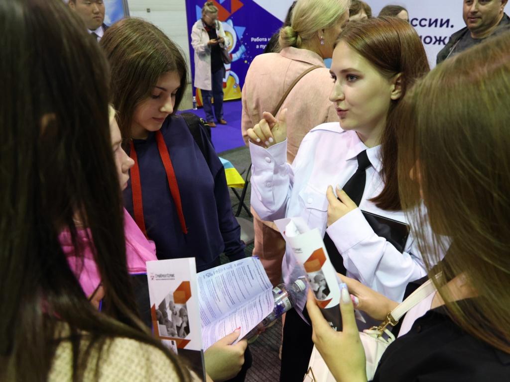 В Иркутской области открылся федеральный этап Всероссийской ярмарки трудоустройства