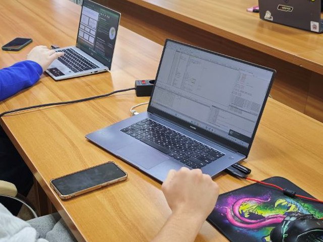 nedelya kiberbezopasnosti ai