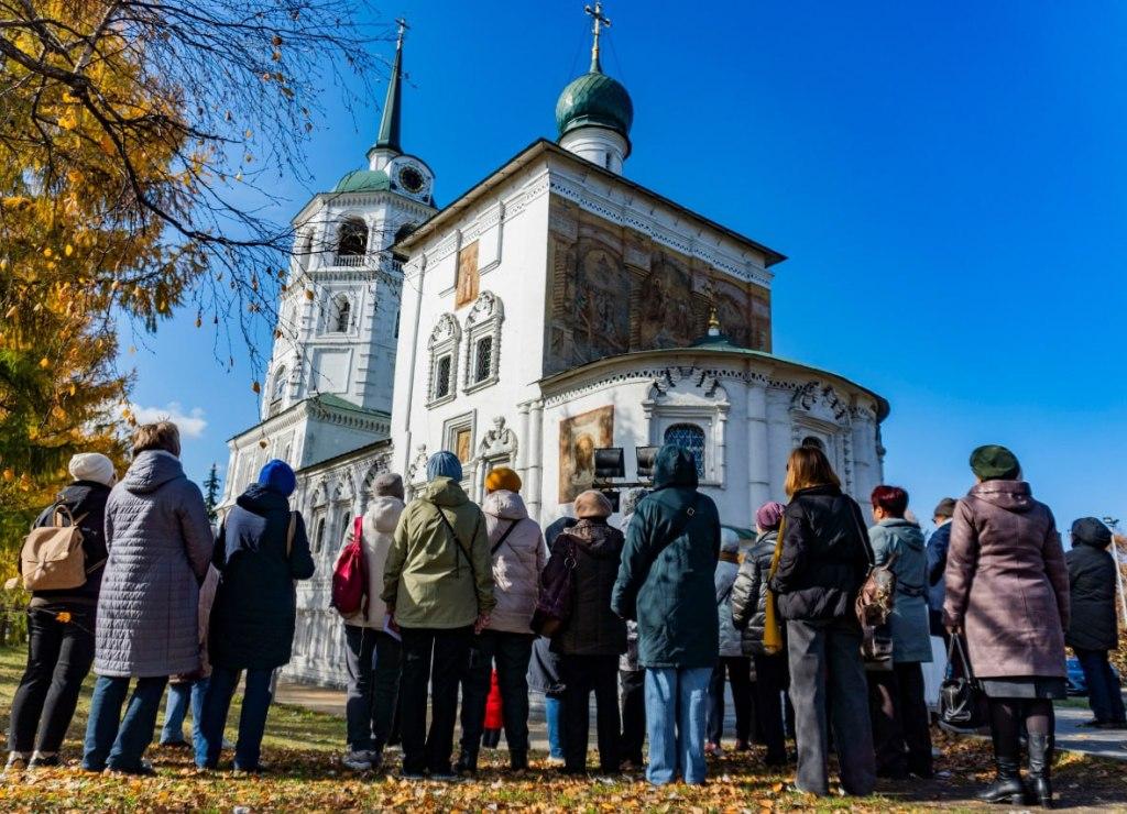 aktivnoe dolgoletie ekskursia ai copy