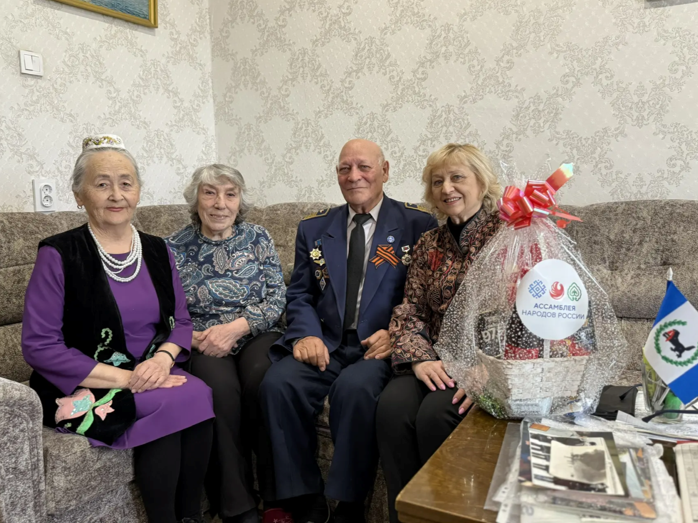 v gosti k veteranu io