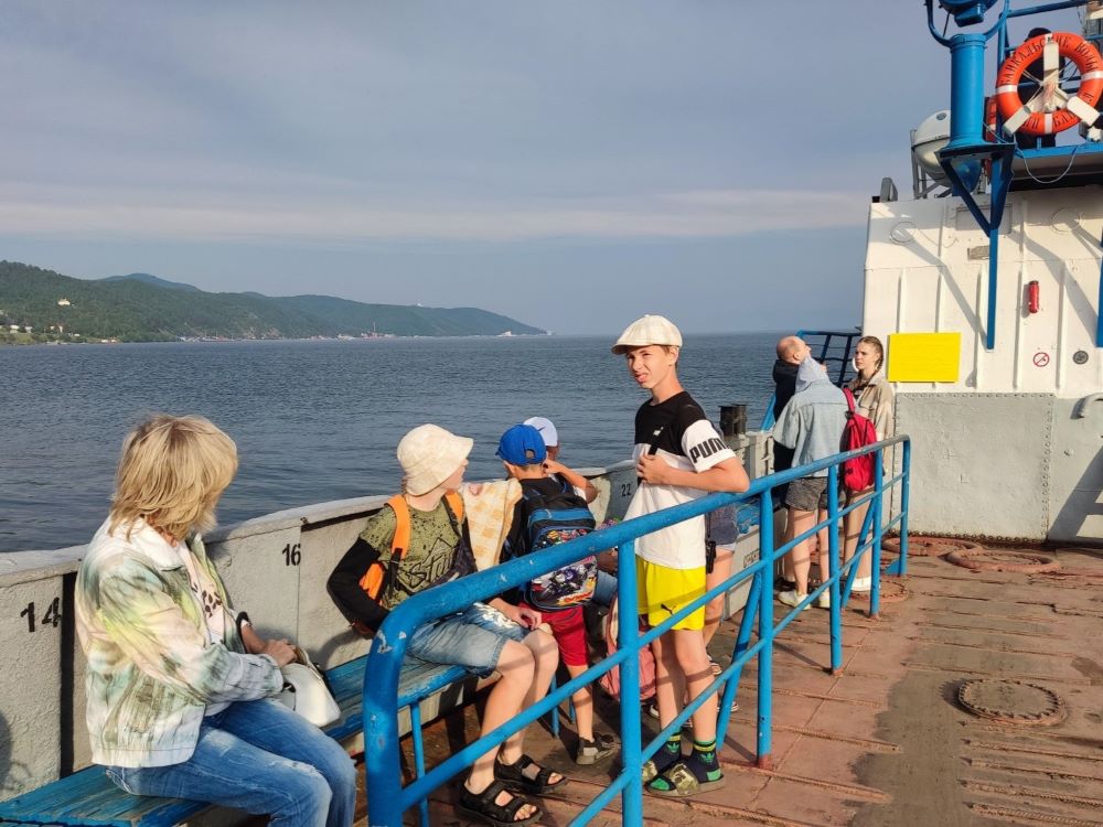 На водном маршруте Листвянка – порт Байкал запустят дополнительное судно