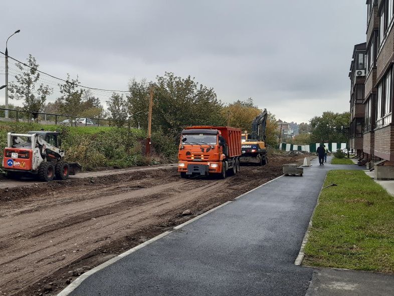 На Култукской в Иркутске приступили к восстановлению нарушенного благоустройства