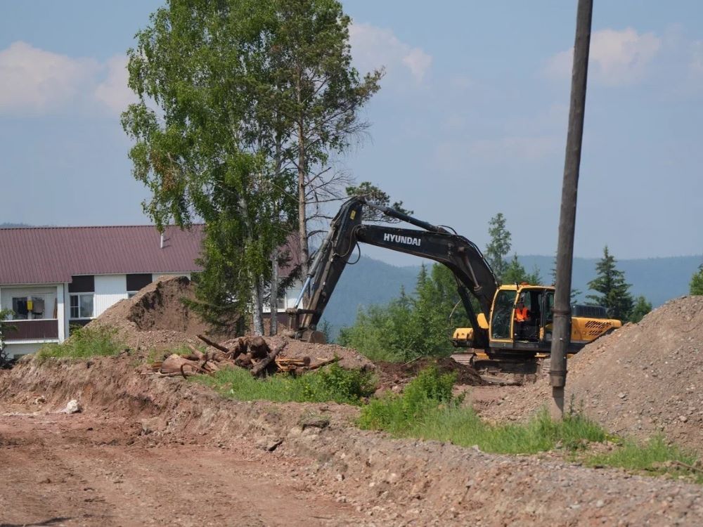В рабочем поселке Магистральный ремонтируют дороги по программе «Транспортный каркас Иркутской области»