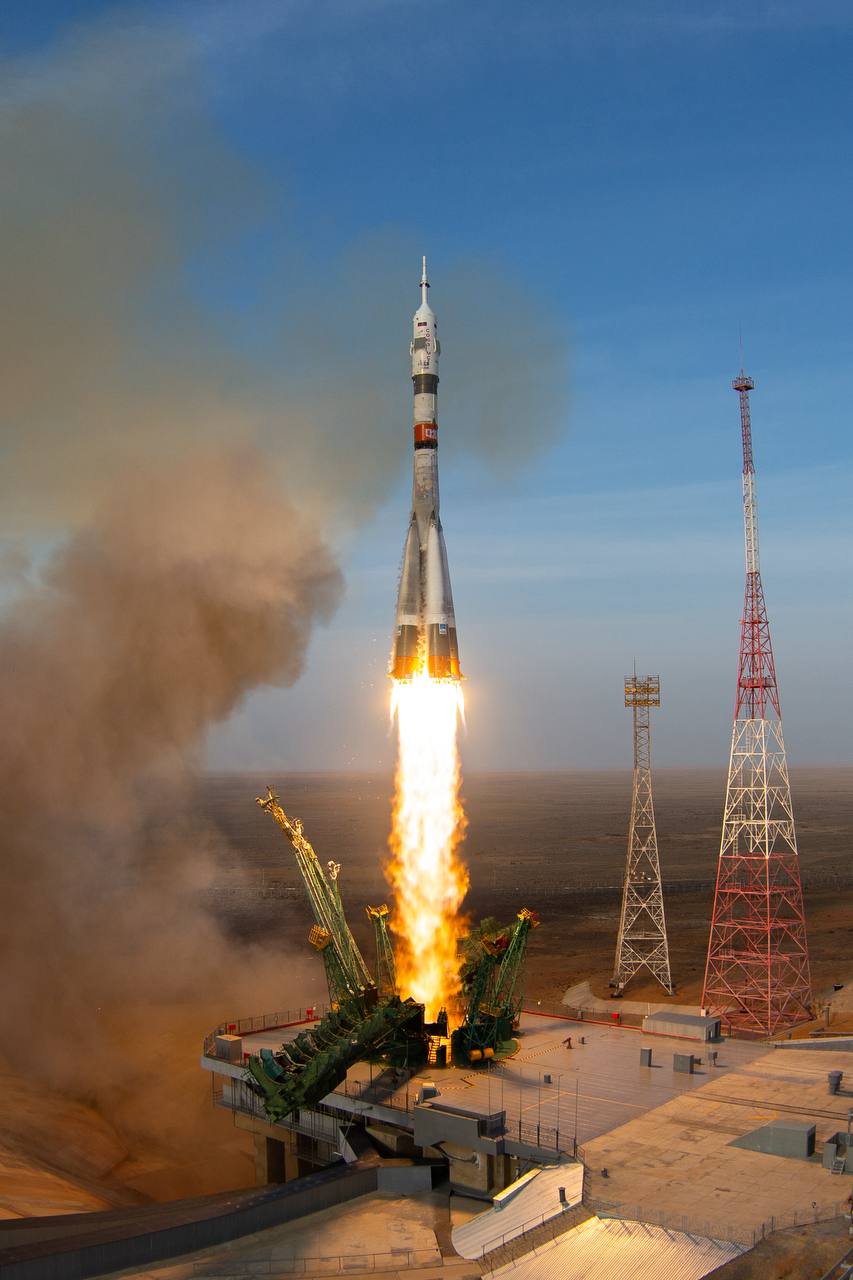 raketa mikaev roscosmos