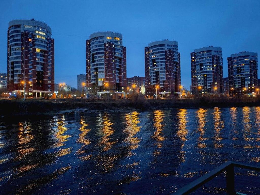 verkhnyaya naberezhnaya noch nia