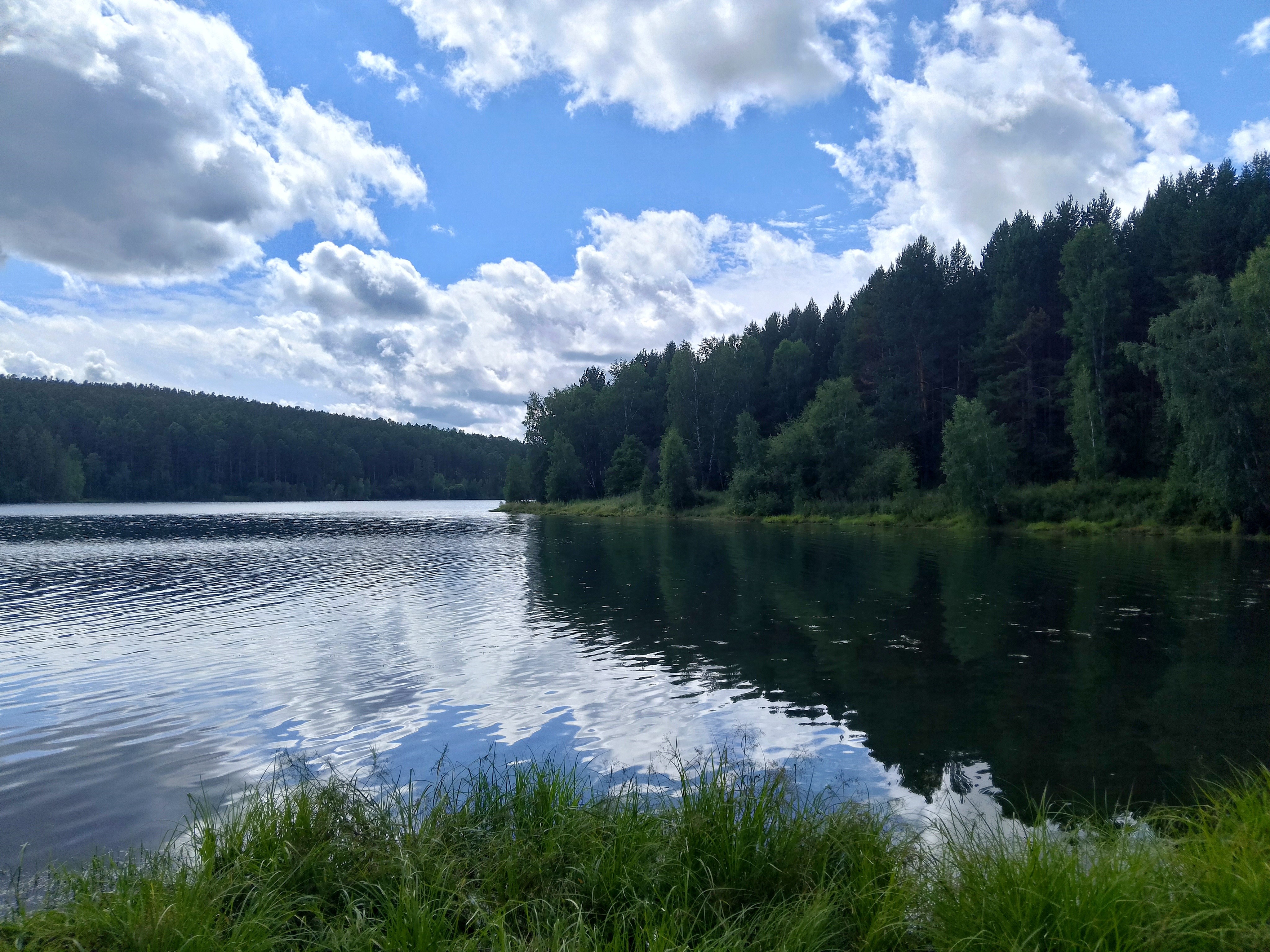 zaliv irkutskoe vodohranilishe nia