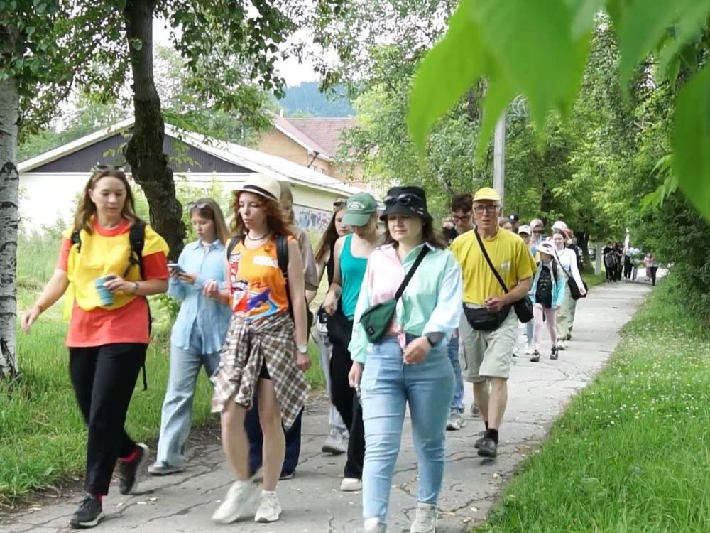 На экологической экспедиции школьников России в Байкальске прошел День Иркутской области
