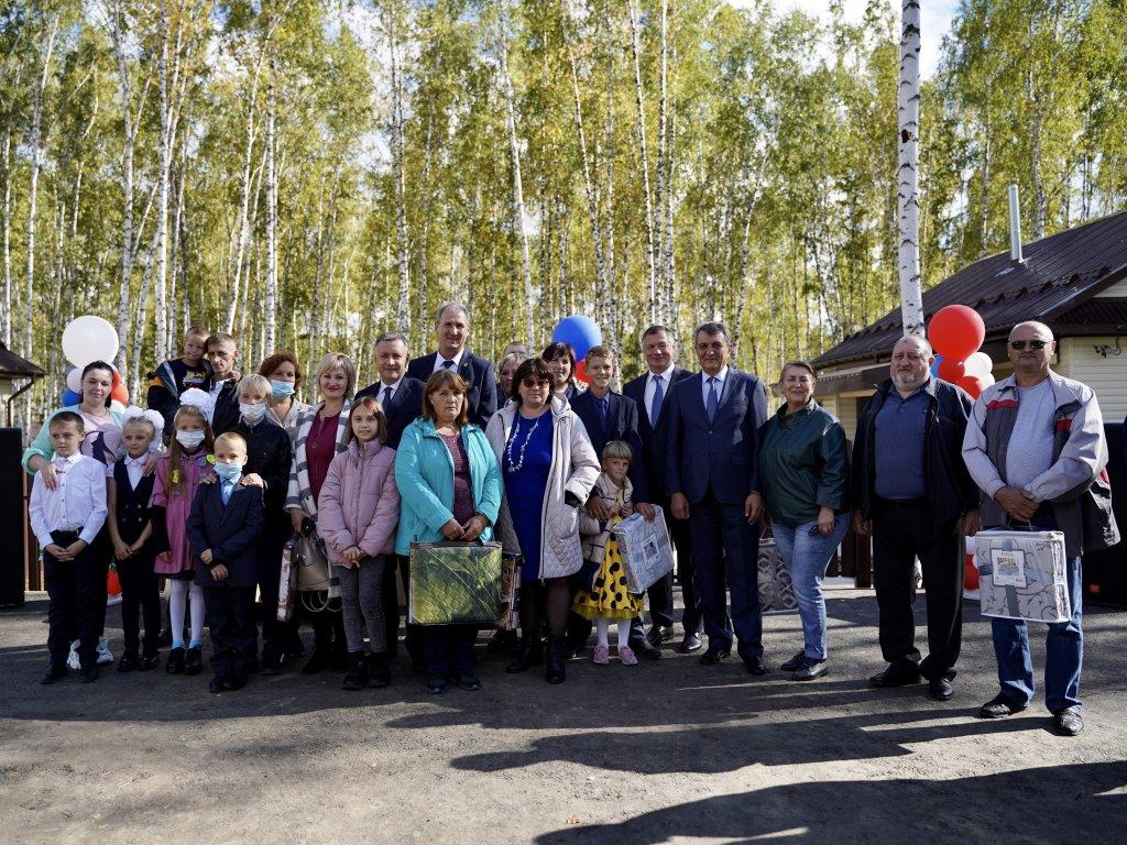 Жители Тулуна получили ключи от новых домов