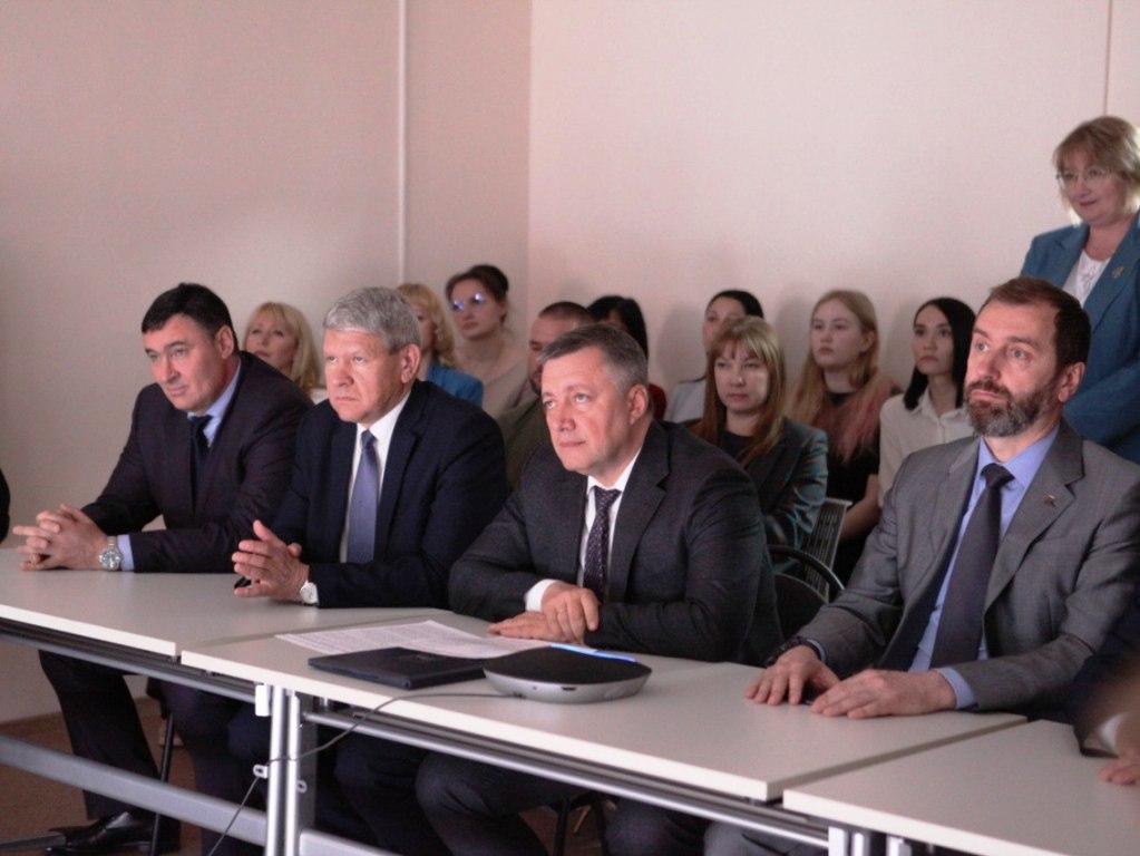 Мэр Иркутска принял участие в открытии филиала фонда «Защитники Отечества»
