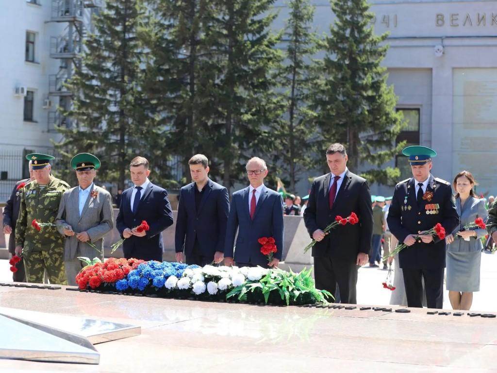 miting den pogranichnika ai